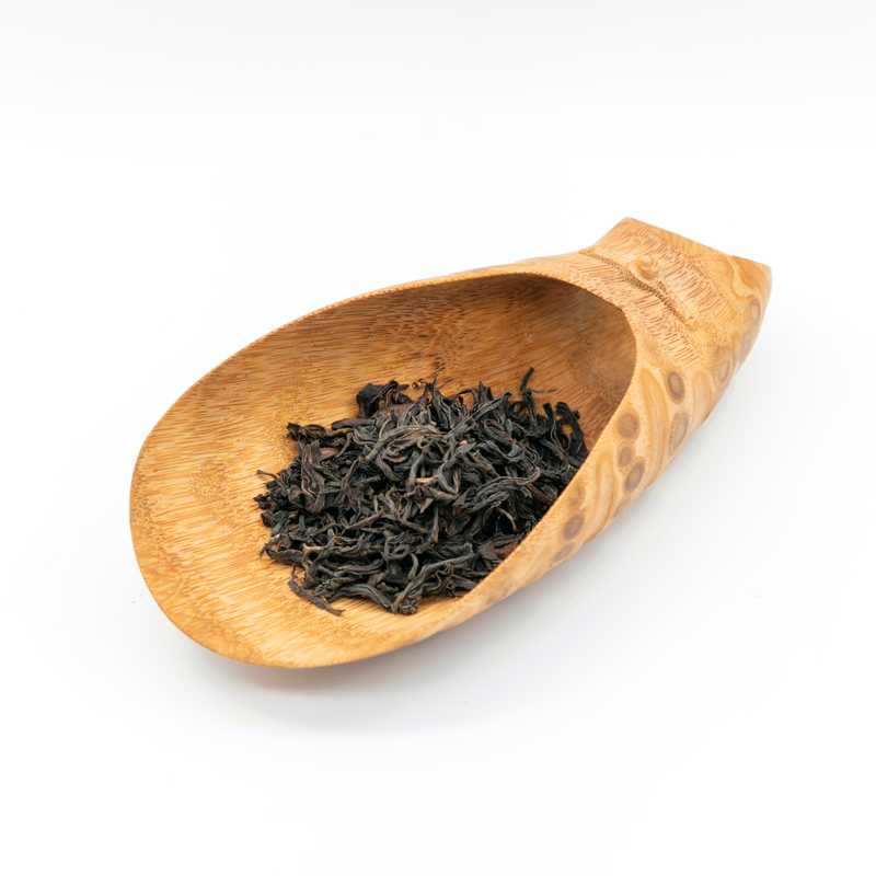 Honey Red Tea in a scoop